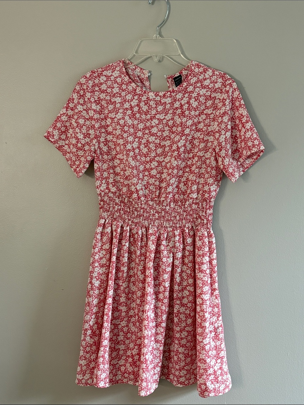 SHEIN Pink and White Floral Short Sleeve Dress